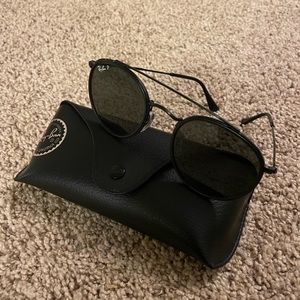 Black Rayban Round Double Bridge Polarized Glasses